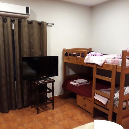 אסונסיון Residencia Leones De Castilla מראה חיצוני תמונה