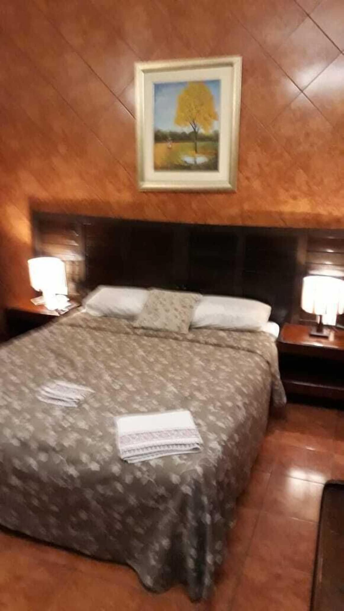 אסונסיון Residencia Leones De Castilla מראה חיצוני תמונה
