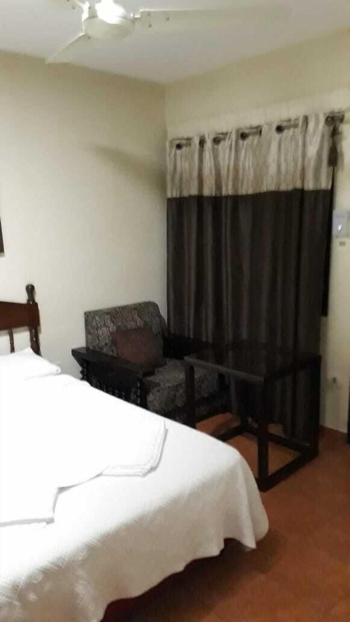 אסונסיון Residencia Leones De Castilla מראה חיצוני תמונה