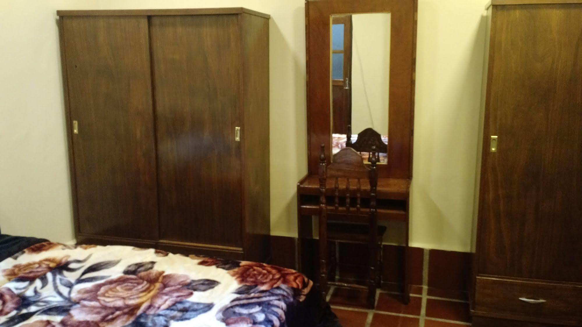 אסונסיון Residencia Leones De Castilla מראה חיצוני תמונה