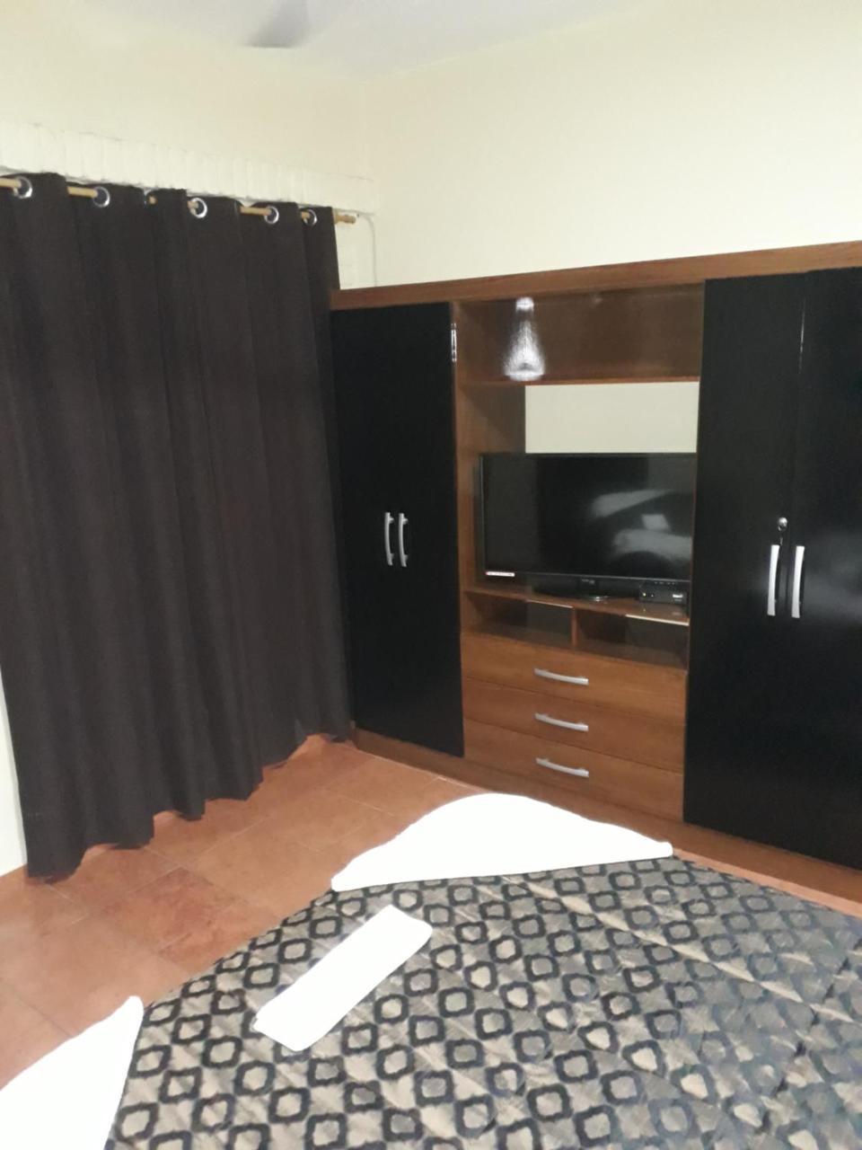 אסונסיון Residencia Leones De Castilla מראה חיצוני תמונה