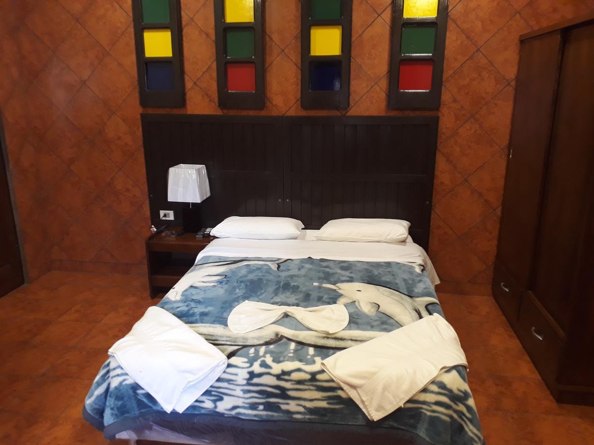 אסונסיון Residencia Leones De Castilla מראה חיצוני תמונה