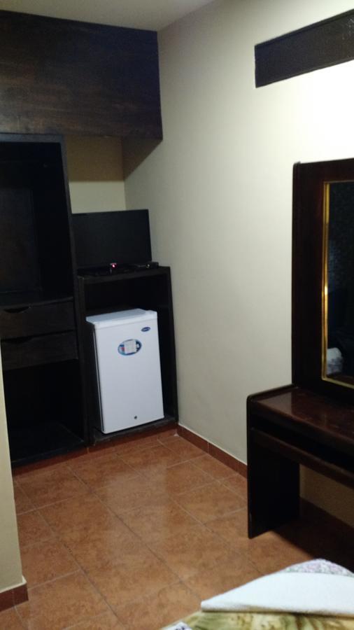 אסונסיון Residencia Leones De Castilla מראה חיצוני תמונה