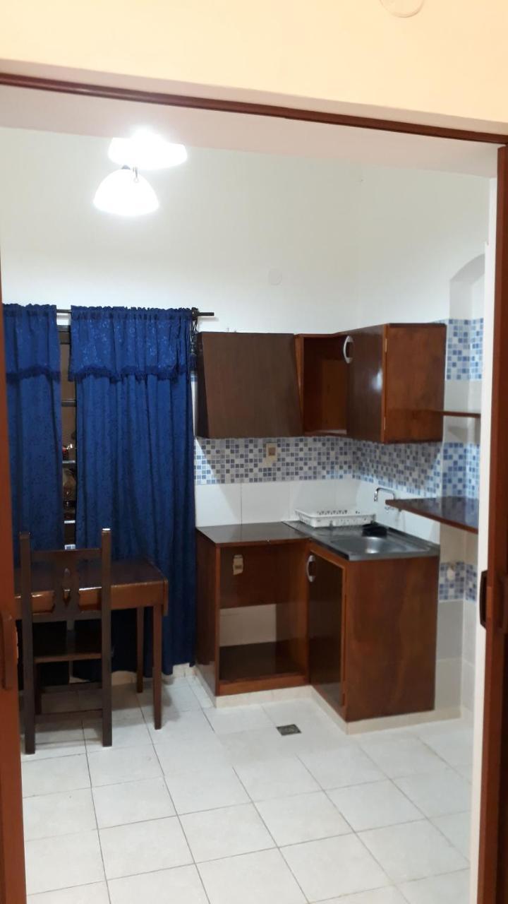 אסונסיון Residencia Leones De Castilla מראה חיצוני תמונה