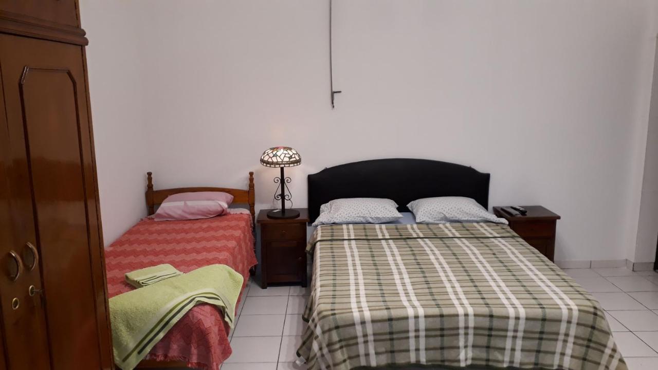 אסונסיון Residencia Leones De Castilla מראה חיצוני תמונה